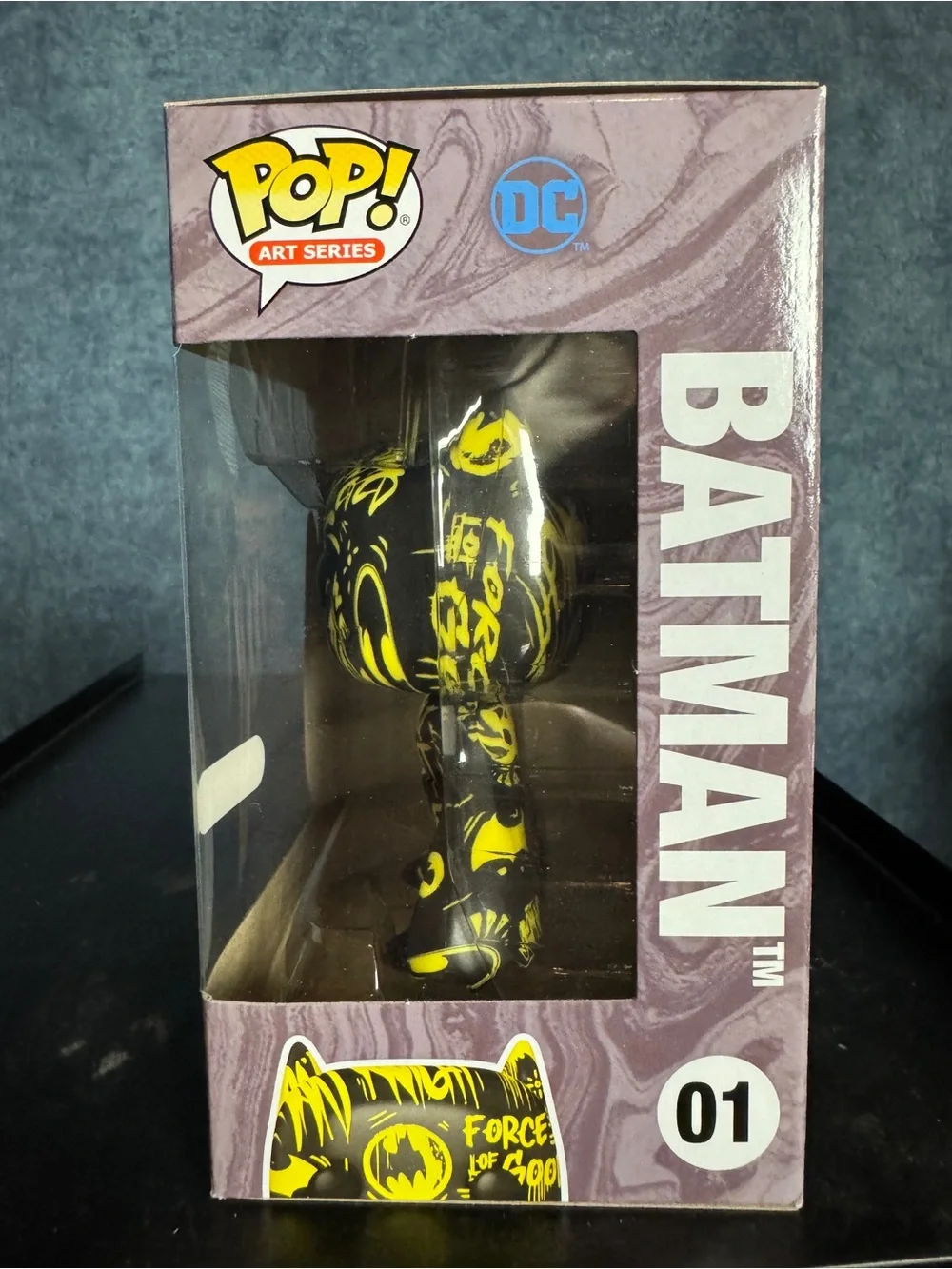 Funko Pop! Batman Art Series #01 — Black & Yellow Figure Target exclusive - Picture 2 of 6